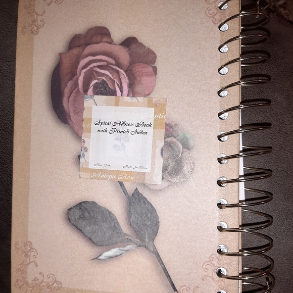 NWOT - Cute Victorian Spiral Address Book with Printed Index - Picture 8 of 8